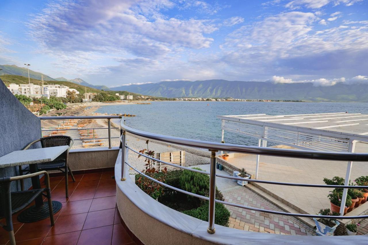 Grand Hotel Aita Radhimë Dış mekan fotoğraf