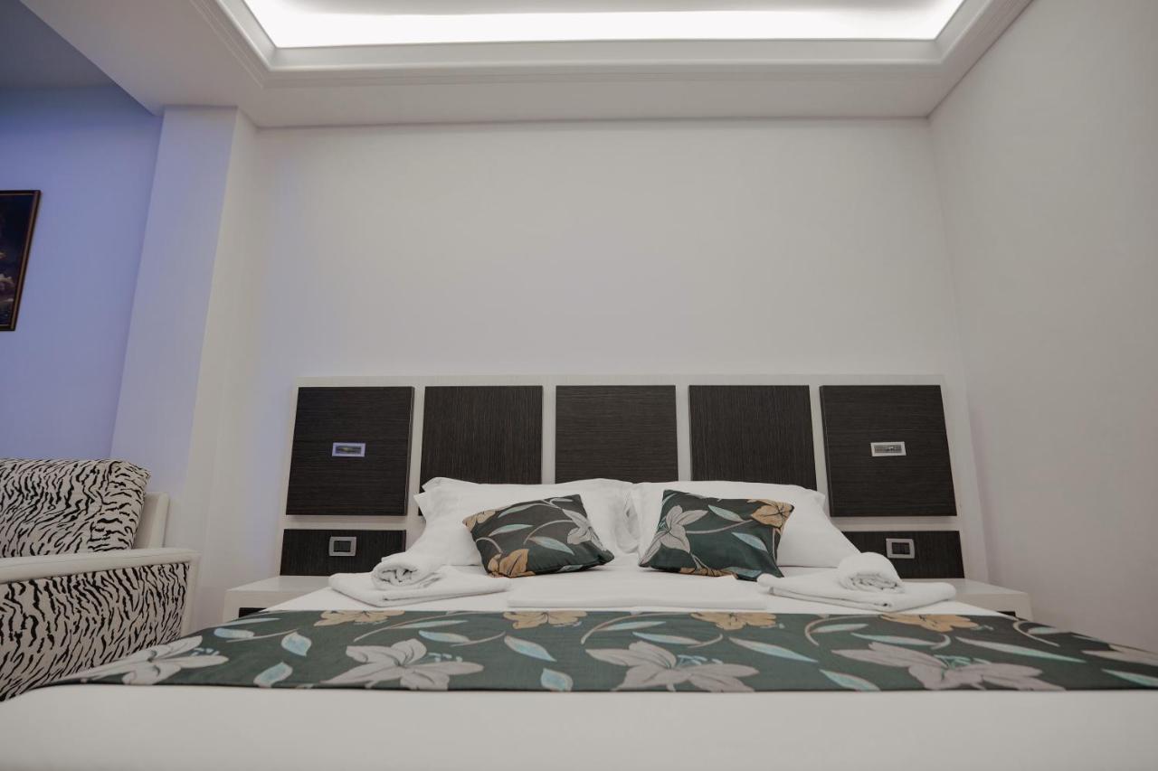 Grand Hotel Aita Radhimë Dış mekan fotoğraf