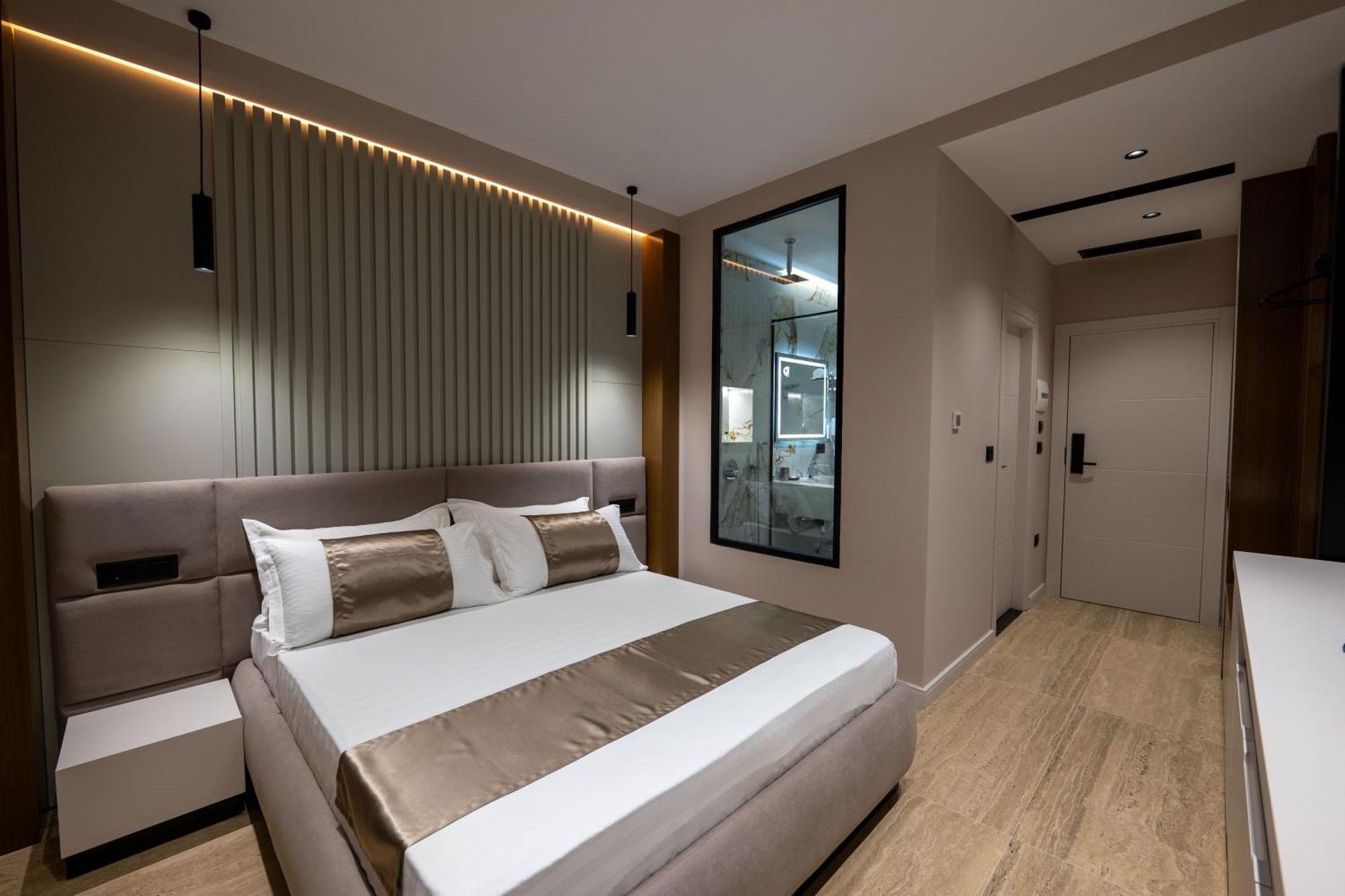 Grand Hotel Aita Radhimë Dış mekan fotoğraf