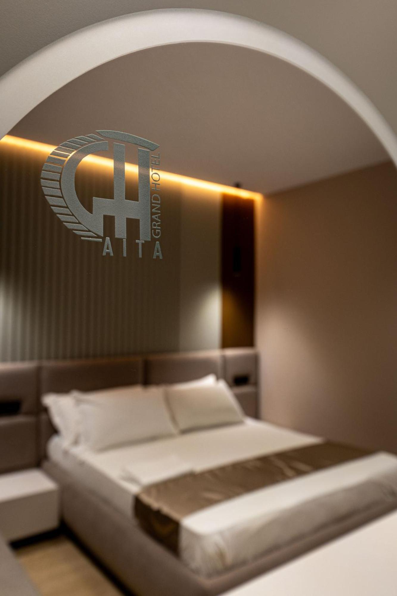 Grand Hotel Aita Radhimë Dış mekan fotoğraf